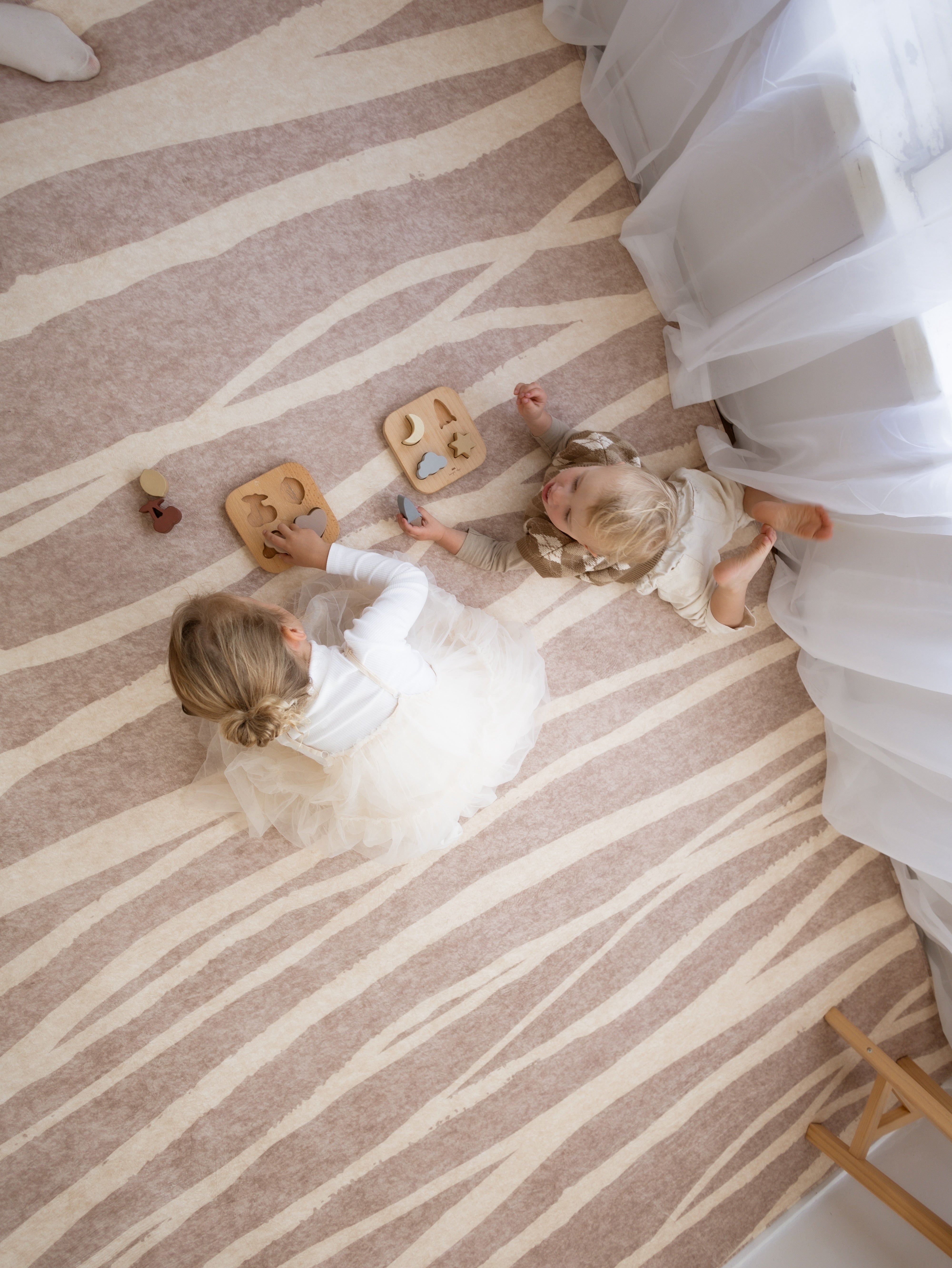Sand Tide Play Rug