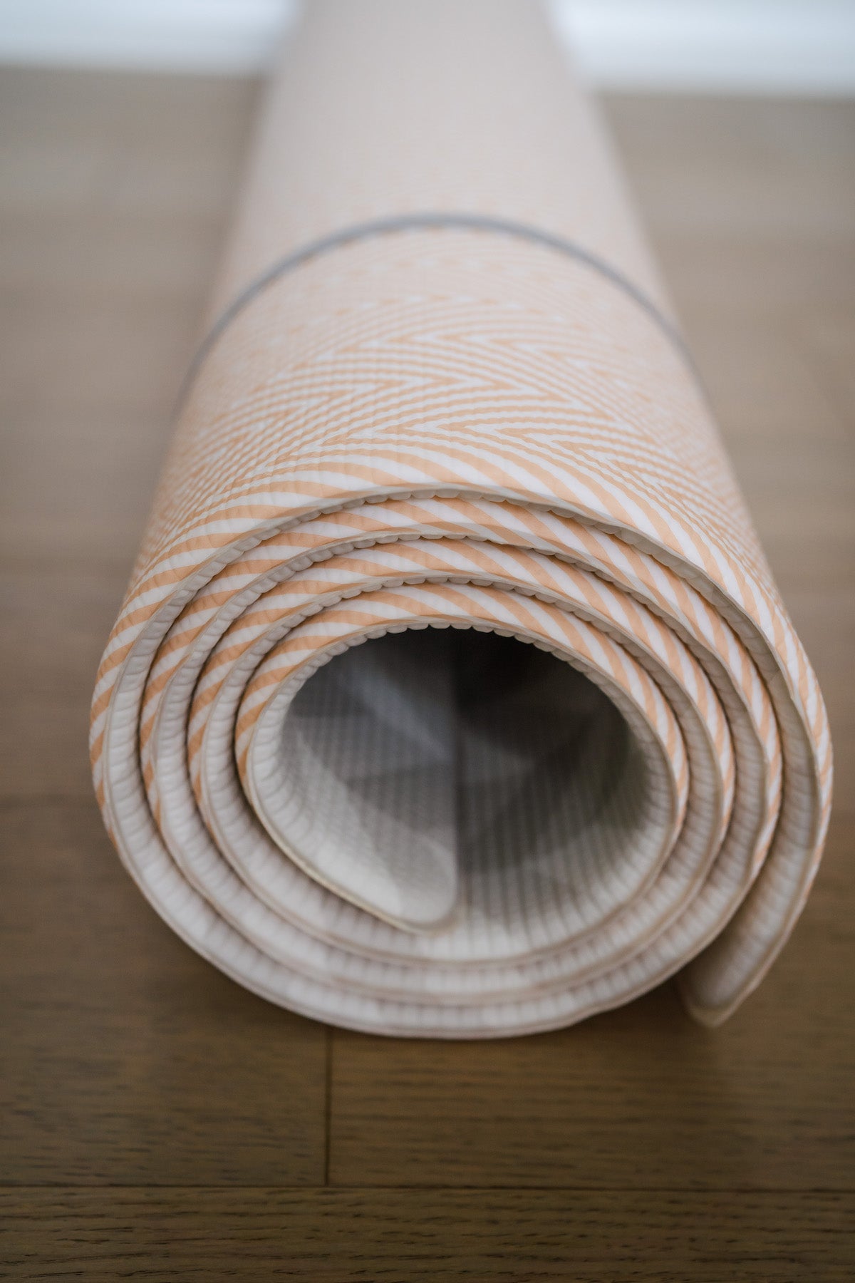 Herringbone Dawn Generös Play Mat