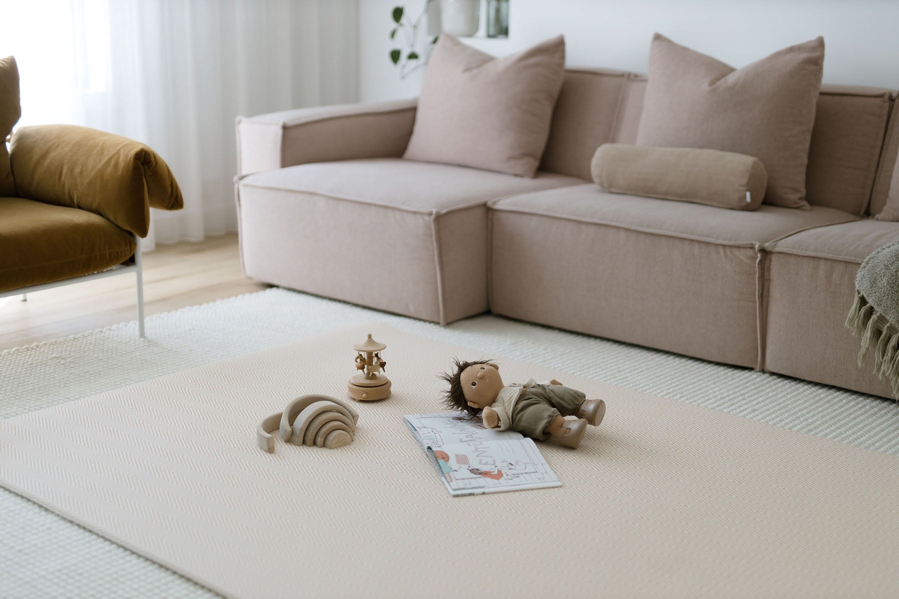 Herringbone Dawn Generös Play Mat