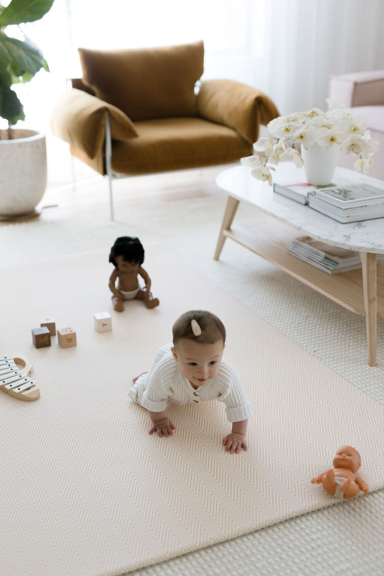 Herringbone Dawn Generös Play Mat