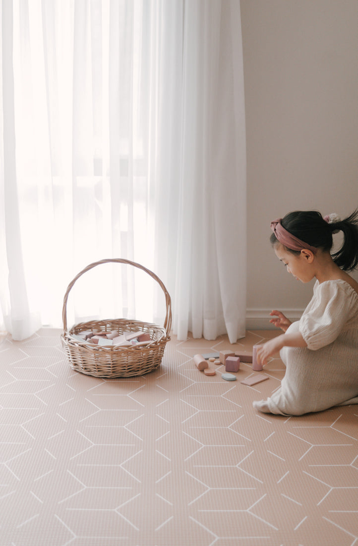signatur latte, playmats, play mats, baby play mats, padded play mats, little wiwa, latte mat, scandi inspired